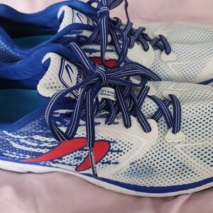 Mens Newton Running Distance M000521 9.5 White/Blue Running Shoes-FAST SHIPPING